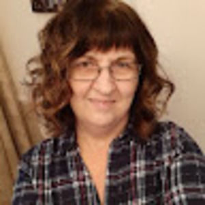 Meet your Posher, Juliette